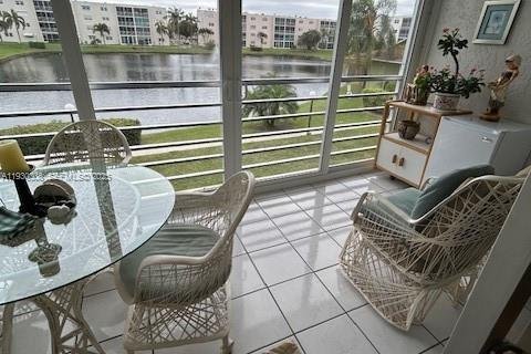 Купить кондоминиум в Дания-Бич, Флорида 2 спальни, 106.28м2, № 1989058 - фото 6