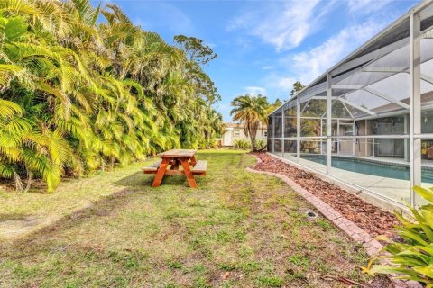 House in Englewood, Florida 4 bedrooms, 139.91 sq.m. № 1740524 - photo 29