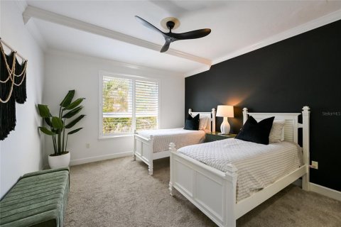 House in Bradenton Beach, Florida 4 bedrooms, 248.79 sq.m. № 2121660 - photo 17