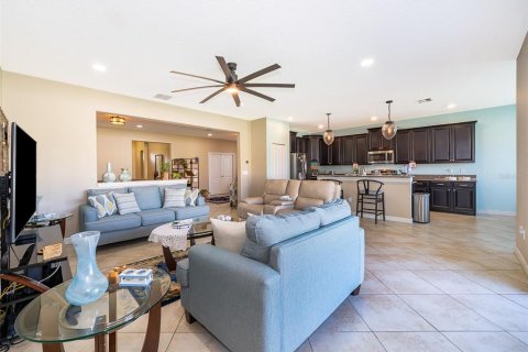 House in Orlando, Florida 4 bedrooms, 241.27 sq.m. № 1772775 - photo 20