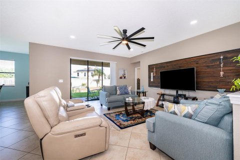House in Orlando, Florida 4 bedrooms, 241.27 sq.m. № 1772775 - photo 19