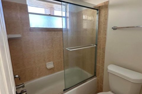Купить кондоминиум в Маргит, Флорида 3 комнаты, 66.89м2, № 2083228 - фото 18
