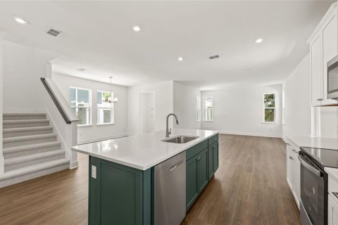 Casa en venta en Tampa, Florida, 3 dormitorios, 223.89 m2 № 1651615 - foto 8