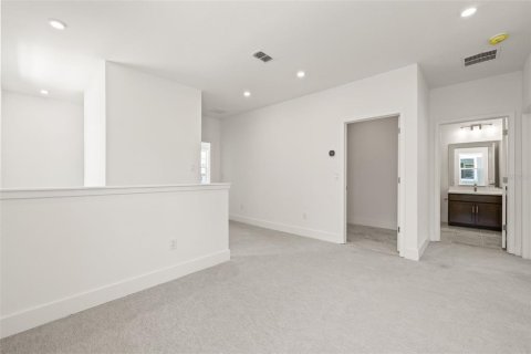 Casa en venta en Tampa, Florida, 3 dormitorios, 223.89 m2 № 1651615 - foto 27