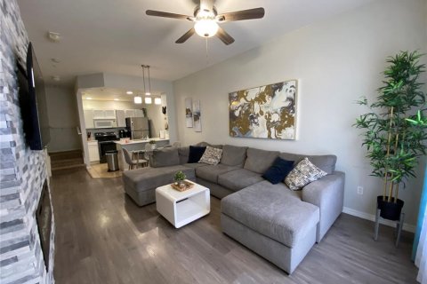Townhouse in Kissimmee, Florida 3 bedrooms, 120.4 sq.m. № 1673304 - photo 1
