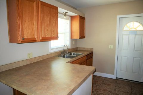 Casa en alquiler en Tampa, Florida, 2 dormitorios, 66.89 m2 № 2204189 - foto 7