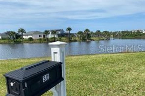House in Palm Coast, Florida 3 bedrooms, 168.34 sq.m. № 1846584 - photo 4