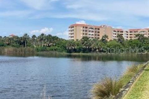House in Palm Coast, Florida 3 bedrooms, 168.34 sq.m. № 1846584 - photo 8