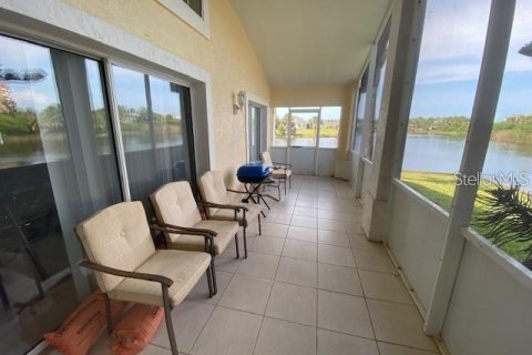 House in Palm Coast, Florida 3 bedrooms, 168.34 sq.m. № 1846584 - photo 14