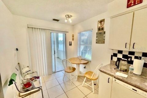 Casa en venta en Palm Coast, Florida, 3 dormitorios, 168.34 m2 № 1846584 - foto 25