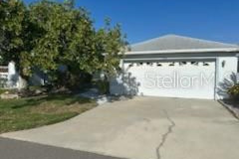 Casa en venta en Palmetto, Florida, 3 dormitorios, 172.52 m2 № 2237271 - foto 2