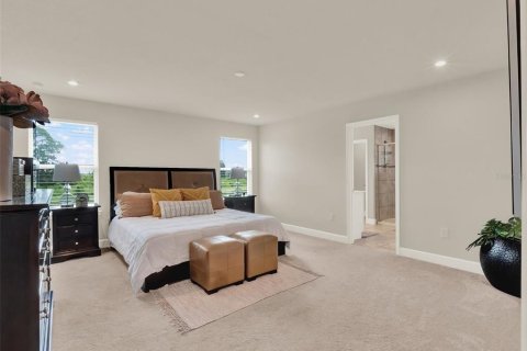 House in Windermere, Florida 5 bedrooms, 300.26 sq.m. № 1805843 - photo 23