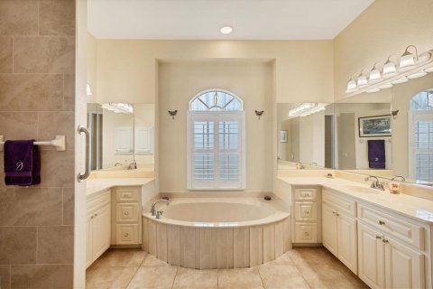 House in Rotonda, Florida 4 bedrooms, 240.15 sq.m. № 1820876 - photo 21