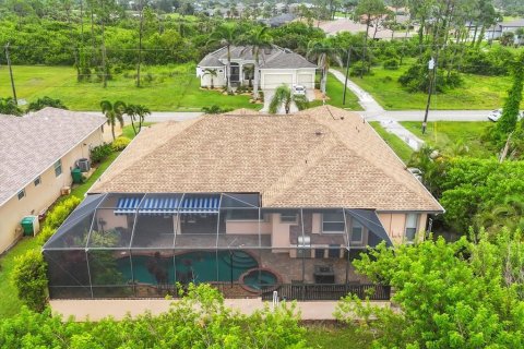 House in Rotonda, Florida 4 bedrooms, 240.15 sq.m. № 1820876 - photo 2
