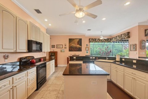 House in Rotonda, Florida 4 bedrooms, 240.15 sq.m. № 1820876 - photo 16