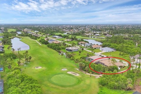 House in Rotonda, Florida 4 bedrooms, 240.15 sq.m. № 1820876 - photo 4