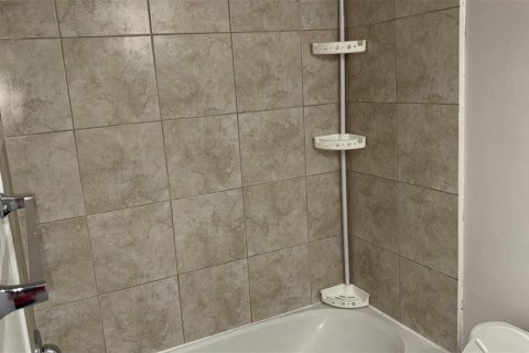 Copropriété à vendre à Clearwater, Floride: 2 chambres, 80.82 m2 № 2259537 - photo 17