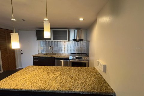 Copropriété à vendre à Clearwater, Floride: 2 chambres, 80.82 m2 № 2259537 - photo 4