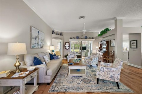 House in The Villages, Florida 2 bedrooms, 159.05 sq.m. № 1810937 - photo 11