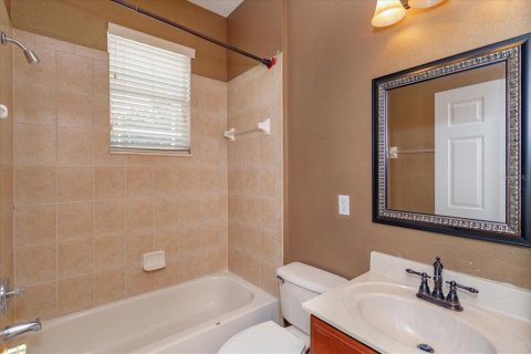 Casa en alquiler en Windermere, Florida, 4 dormitorios, 292.08 m2 № 1844748 - foto 24