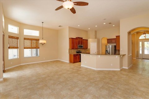 Casa en alquiler en Windermere, Florida, 4 dormitorios, 292.08 m2 № 1844748 - foto 11