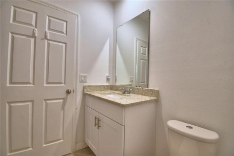 House in Haines City, Florida 4 bedrooms, 156.82 sq.m. № 2226863 - photo 29