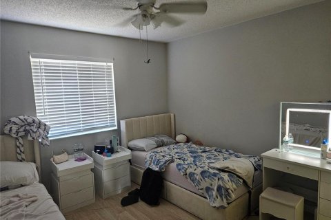 House in Palm Harbor, Florida 2 bedrooms, 95.69 sq.m. № 2166030 - photo 6