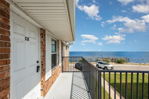 Condo in Titusville, Florida, 2 bedrooms  № 1722639 - photo 1