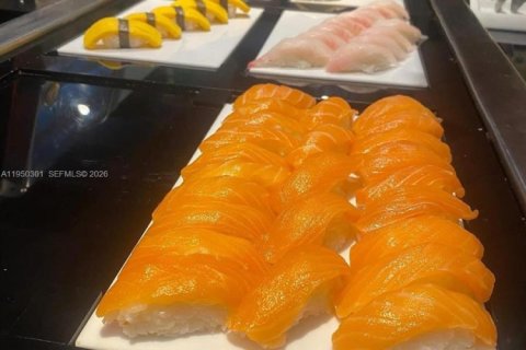 Commercial property in Doral, Florida № 2006954 - photo 26