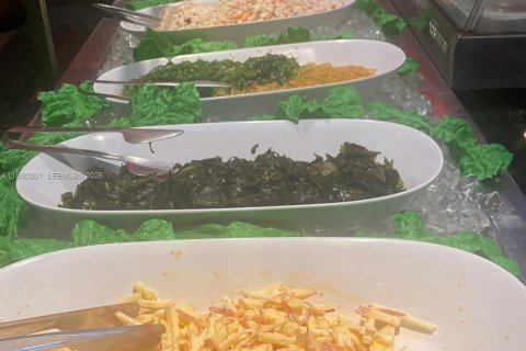 Commercial property in Doral, Florida № 2006954 - photo 22