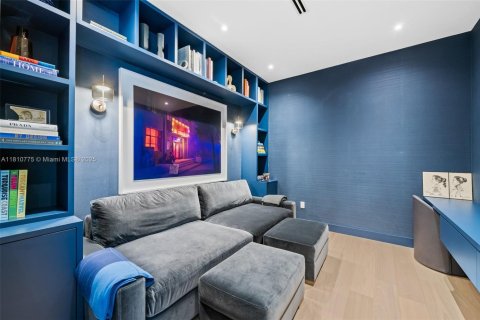 Condominio en venta en Miami, Florida, 3 dormitorios, 176.51 m2 № 1869974 - foto 18