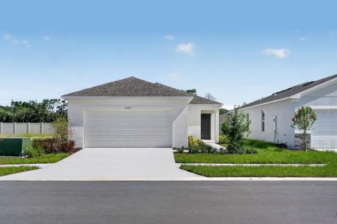 House in Hudson, Florida 3 bedrooms, 135.17 sq.m. № 2238528