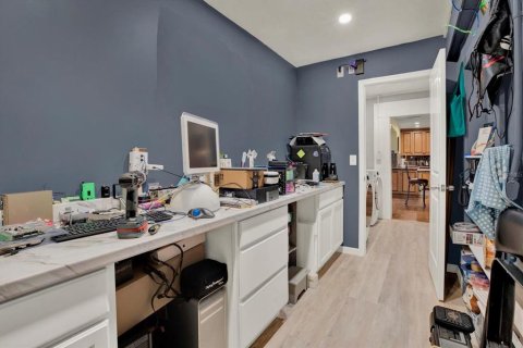Casa en venta en Temple Terrace, Florida, 4 dormitorios, 278.71 m2 № 2383365 - foto 22