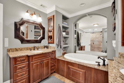 Casa en venta en Temple Terrace, Florida, 4 dormitorios, 278.71 m2 № 2383365 - foto 26