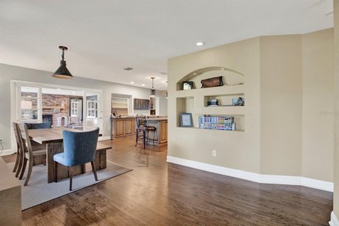 Casa en venta en Temple Terrace, Florida, 4 dormitorios, 278.71 m2 № 2383365 - foto 6