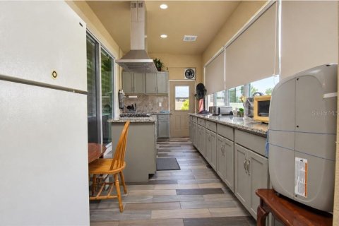 Villa ou maison à louer à Ocoee, Floride: 4 chambres, 254.55 m2 № 2416767 - photo 28