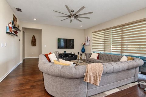 Villa ou maison à louer à Ocoee, Floride: 4 chambres, 254.55 m2 № 2416767 - photo 9