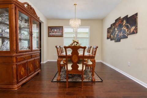 Villa ou maison à louer à Ocoee, Floride: 4 chambres, 254.55 m2 № 2416767 - photo 23