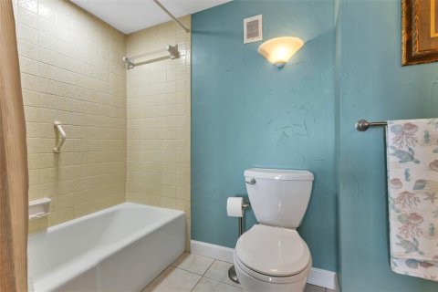 Copropriété à vendre à Punta Gorda, Floride: 2 chambres, 91.79 m2 № 2313222 - photo 29