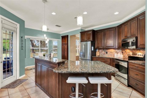 House in Casselberry, Florida 3 bedrooms, 234.86 sq.m. № 1546174 - photo 12