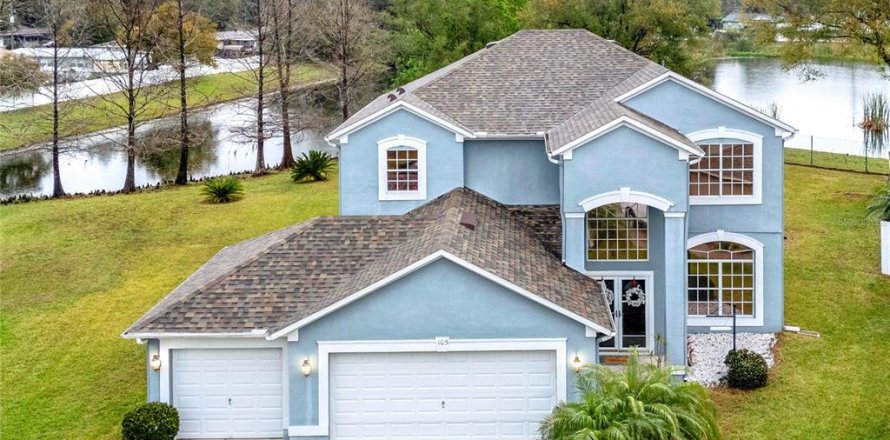 House in Casselberry, Florida 3 bedrooms, 234.86 sq.m. № 1546174