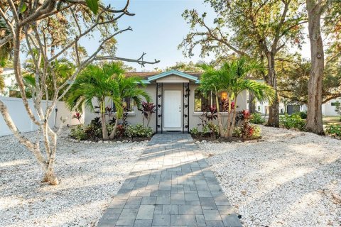 Casa en Sarasota, Florida 2 dormitorios, 65.03 m2 № 2232962