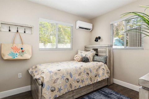 Villa ou maison à vendre à Sarasota, Floride: 2 chambres, 65.03 m2 № 2232962 - photo 19