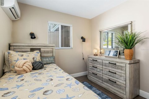 Villa ou maison à vendre à Sarasota, Floride: 2 chambres, 65.03 m2 № 2232962 - photo 21