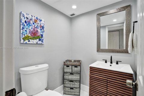 Condominio en venta en Aventura, Florida, 1 dormitorio, 72 m2 № 1991419 - foto 12