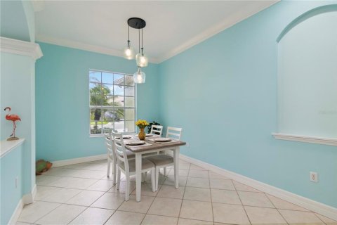 House in Bradenton, Florida 4 bedrooms, 214.79 sq.m. № 1798437 - photo 6