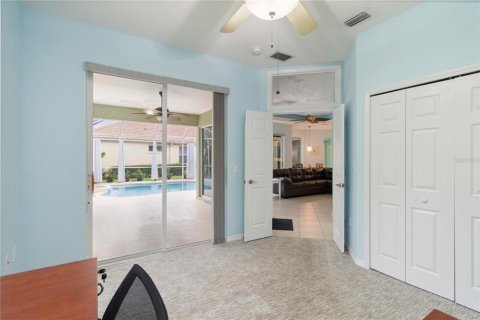 House in Bradenton, Florida 4 bedrooms, 214.79 sq.m. № 1798437 - photo 14