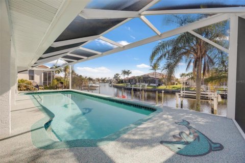 Casa en venta en Punta Gorda, Florida, 4 dormitorios, 172.98 m2 № 1528541 - foto 4