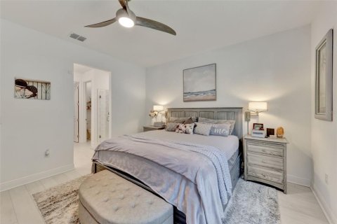 Casa en venta en DeLand, Florida, 2 dormitorios, 176.89 m2 № 1876175 - foto 2