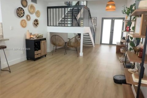 Купить таунхаус в Майами, Флорида 3 спальни, 171.96м2, № 2009085 - фото 2